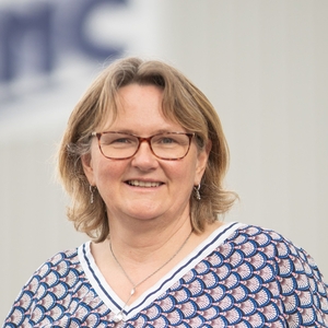Veronique LEZIER